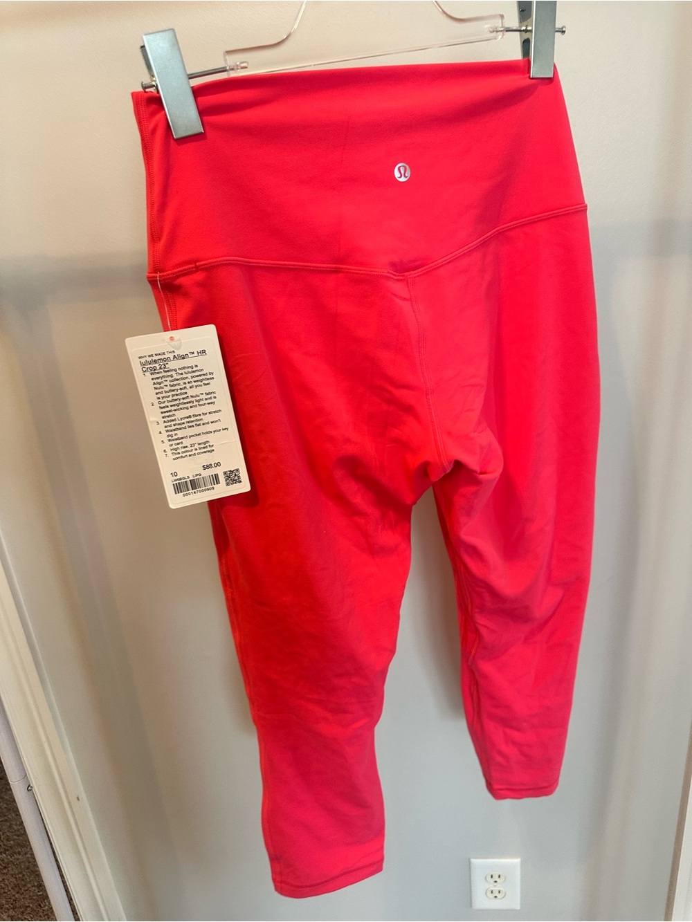 lululemon athletica Bright Red Cropped Leggings
